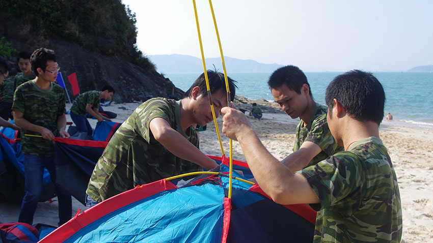 興世機械“海島生存”主題拓展訓(xùn)練