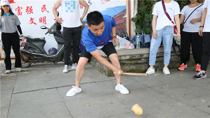 廣州市冰鳥網(wǎng)絡游戲科技有限公司沙灣古鎮(zhèn)大型奔跑活動