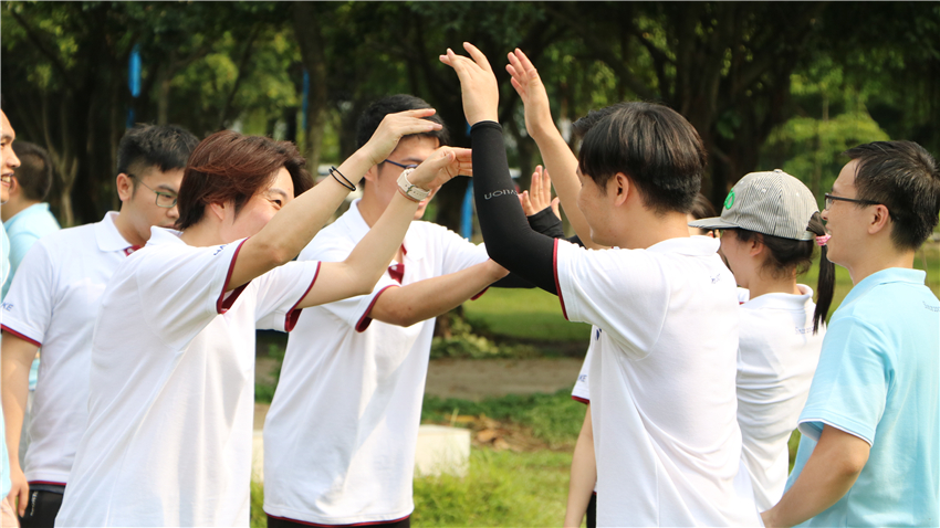 佛山市?？浦R產(chǎn)權(quán)交易有限公司2018年團隊拓展活動