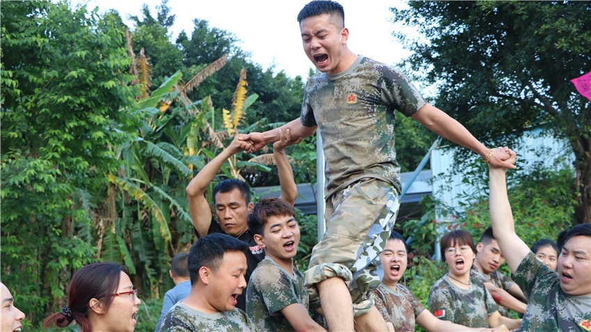 佛山萬金所南海大濕地拓展訓(xùn)練基地團(tuán)隊(duì)拓展訓(xùn)練