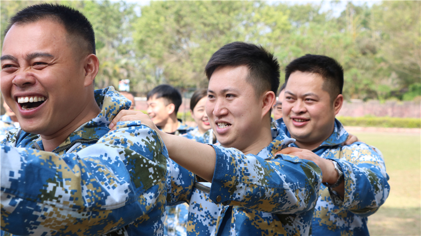 簡派照明團隊拓展訓練活動取得圓滿成功