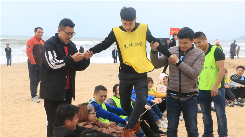 深圳市翼速國際物流有限公司精英團隊拓展訓練取得圓滿成功