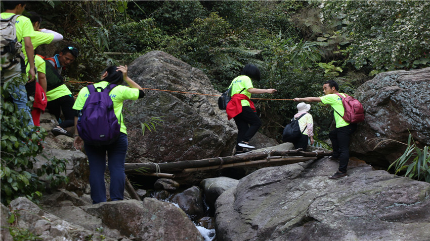 德國艾能健清遠鳳城兩天拓展特訓(xùn)營