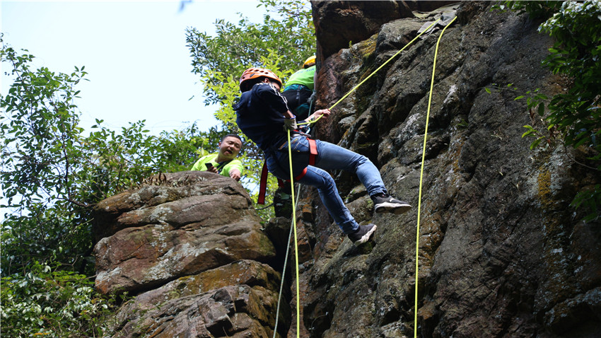 德國艾能健清遠鳳城兩天拓展特訓(xùn)營