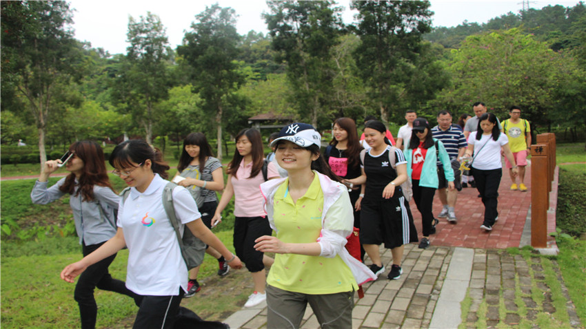 廣東利通置業(yè)投資有限公司增江畫廊踏青活動(dòng)