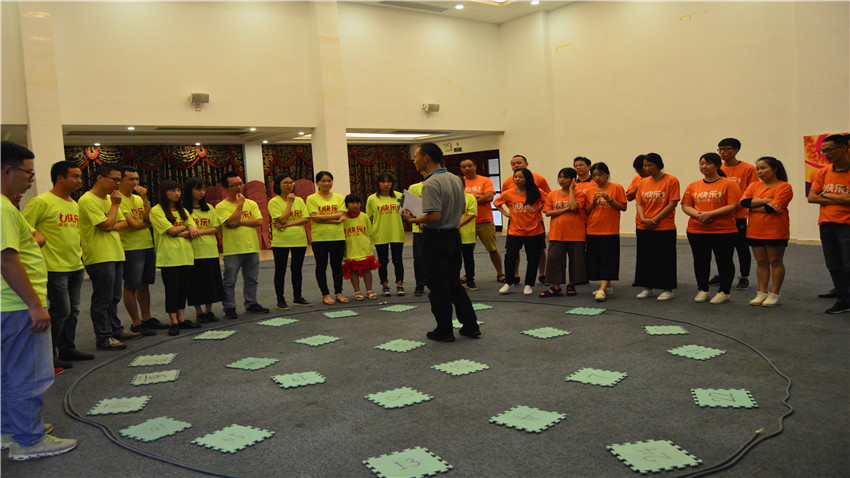 廣州康之源藥業(yè)南昆山大觀園拓展培訓(xùn)活動