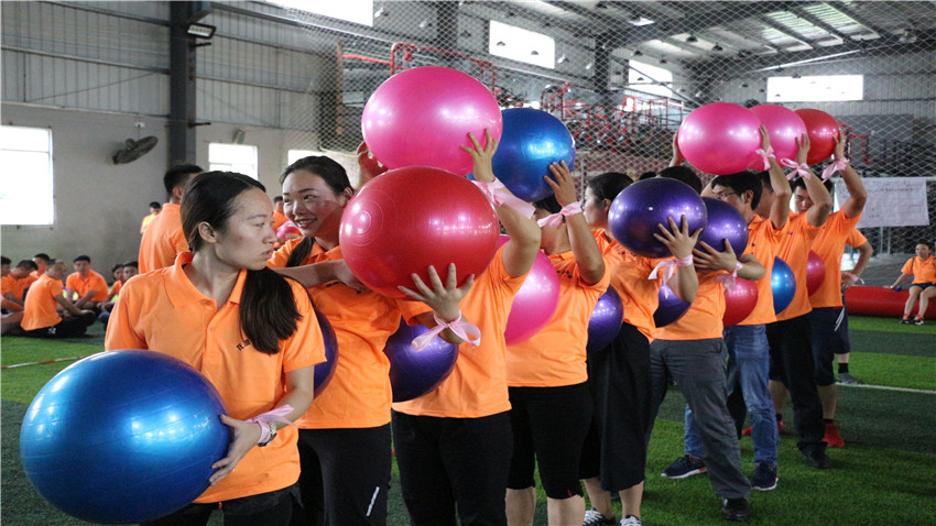 廣州龍湖物業(yè)2017員工趣味運(yùn)動(dòng)會(huì)