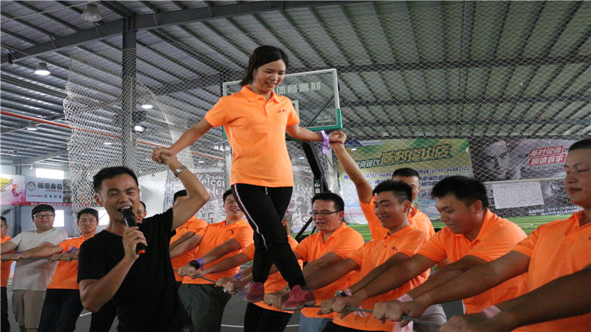 廣州龍湖物業(yè)2017員工趣味運(yùn)動(dòng)會(huì)