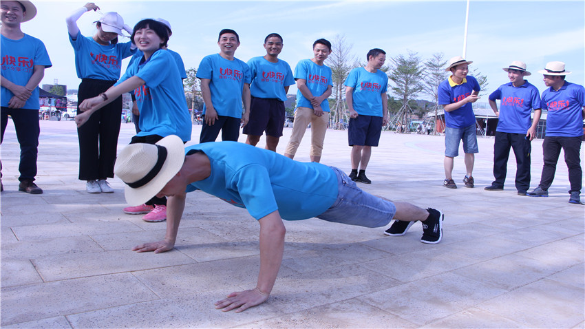 富池精工股份有限公司惠州黃金海岸拓展活動圓滿結(jié)束！