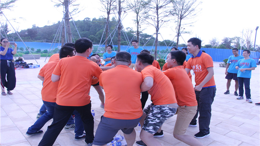 富池精工股份有限公司惠州黃金海岸拓展活動圓滿結(jié)束！