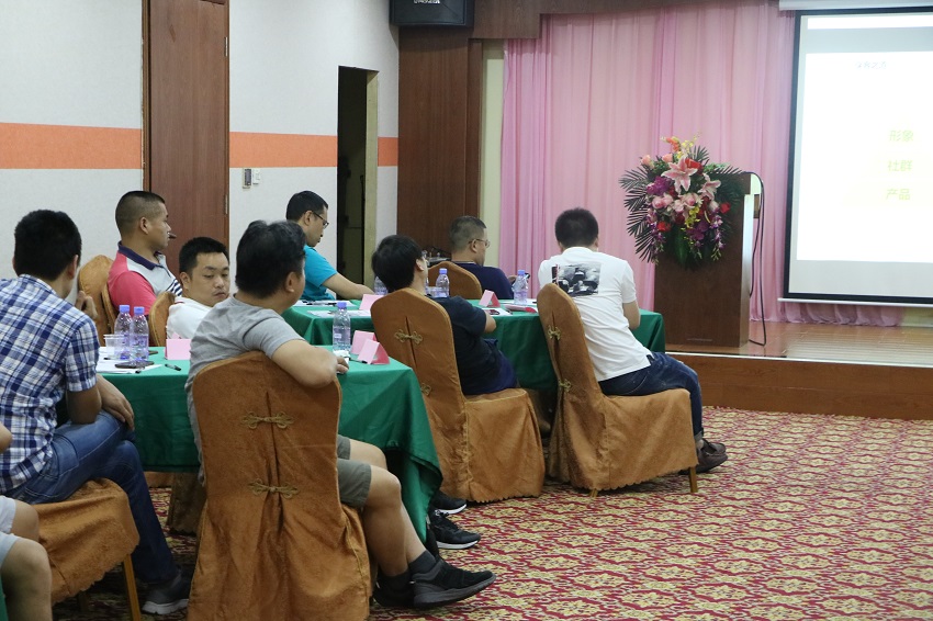 深圳華普微電子銷(xiāo)售團(tuán)隊(duì)拓展訓(xùn)練活動(dòng)取得圓滿成功