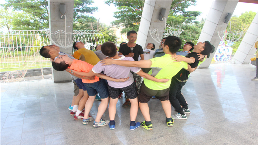 匯平化工拓展訓(xùn)練活動(dòng)取得圓滿(mǎn)成功!