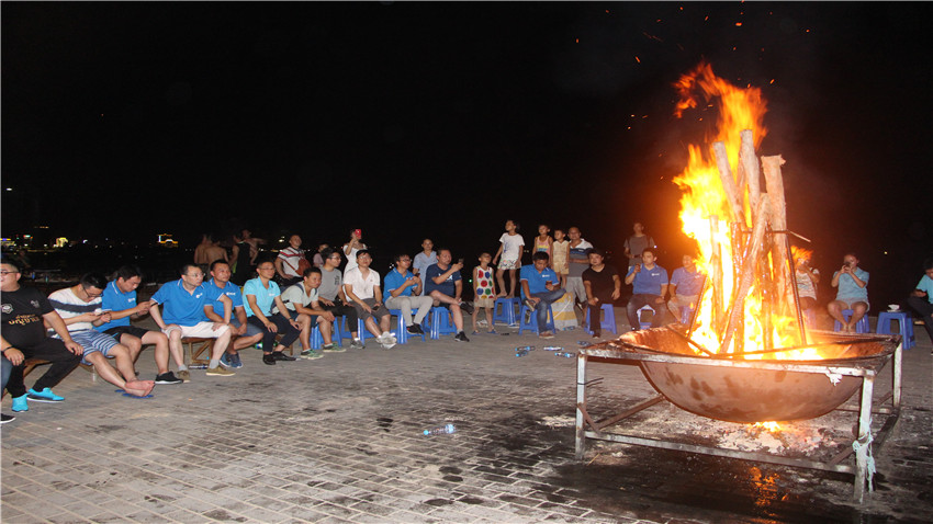 慧聰云商惠州巽寮灣海公園拓展基地拓展訓練圓滿成功