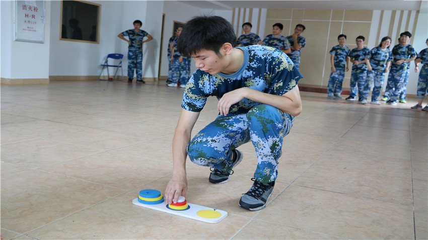 鵬輝能源古鎮(zhèn)奔跑活動圓滿結(jié)束！