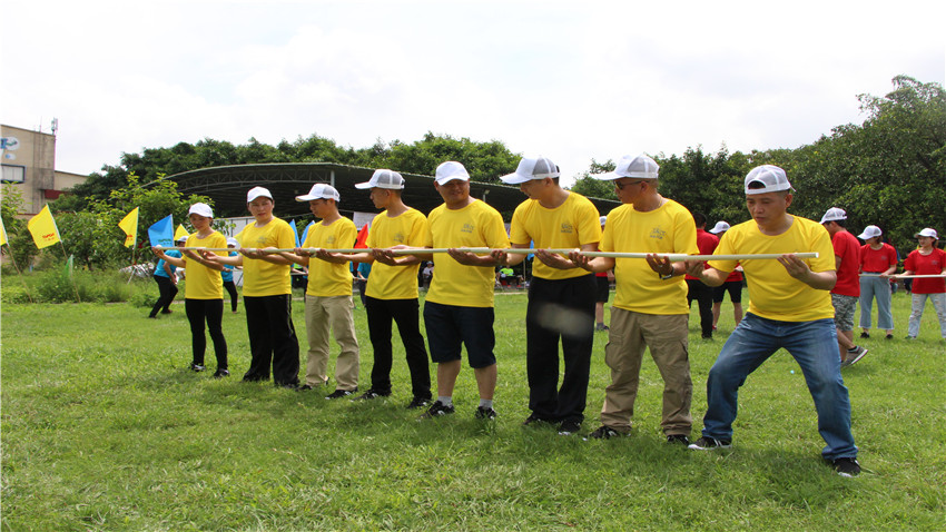 尚東物業(yè)悅水莊趣味運(yùn)動(dòng)會(huì)成功舉辦！