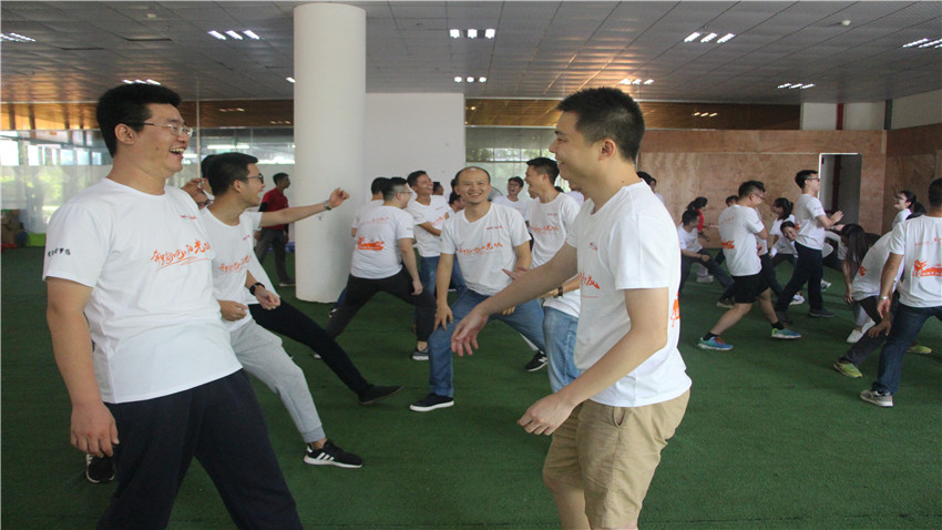 逸濤萬(wàn)國(guó)巽寮灣海公園拓展活動(dòng)