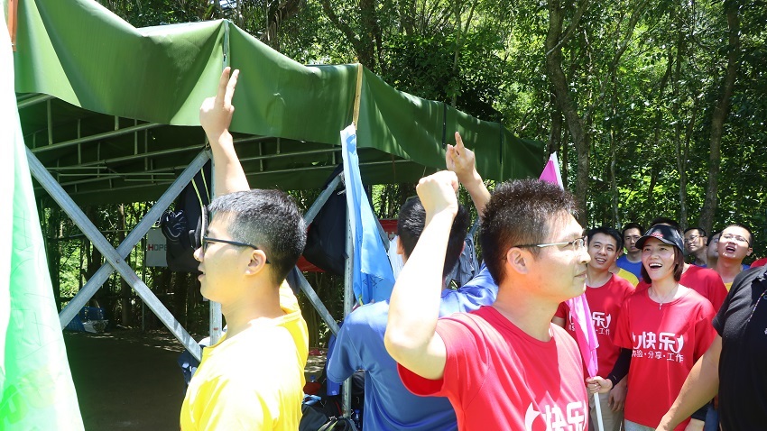 深圳華普微電子銷(xiāo)售團(tuán)隊(duì)拓展訓(xùn)練活動(dòng)取得圓滿(mǎn)成功