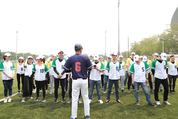 用團(tuán)隊(duì)運(yùn)動(dòng)項(xiàng)目接駁團(tuán)隊(duì)建設(shè)目標(biāo)，來(lái)看搏翱培訓(xùn)《棒球英豪》團(tuán)隊(duì)拓展項(xiàng)目