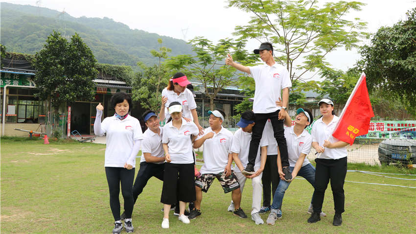 戶外拓展訓(xùn)練