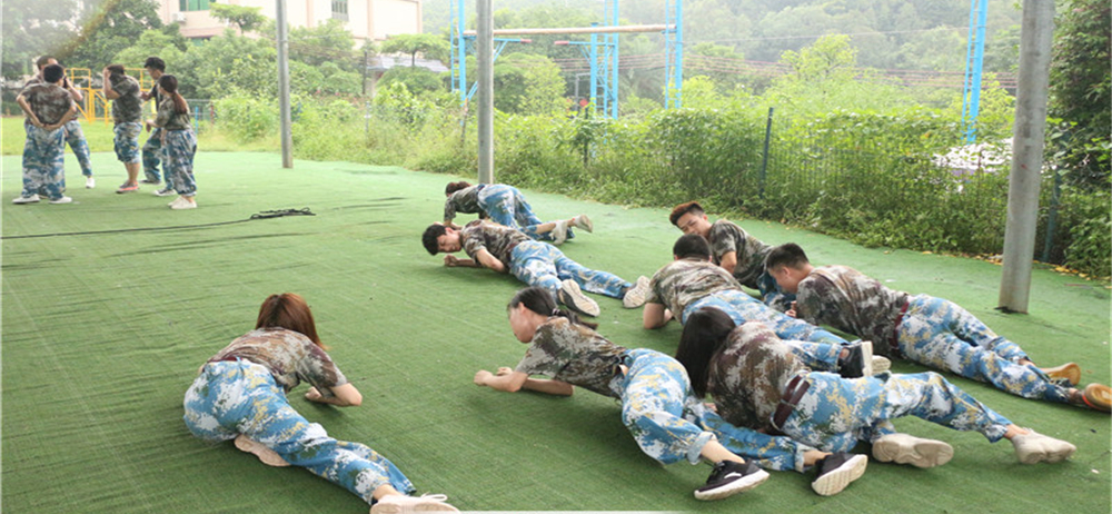 團(tuán)隊(duì)拓展訓(xùn)練