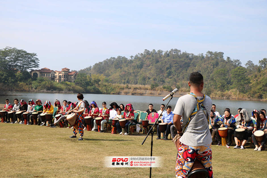 深圳訊得達(dá)教育萬綠湖百人非洲鼓拓展團(tuán)建活動