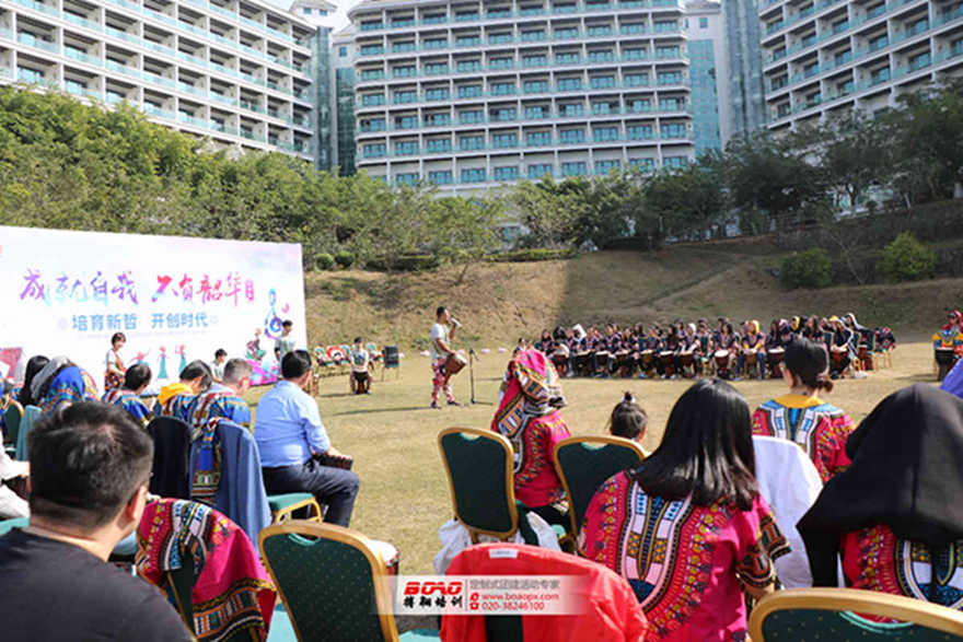 深圳訊得達(dá)教育萬綠湖百人非洲鼓拓展團(tuán)建活動